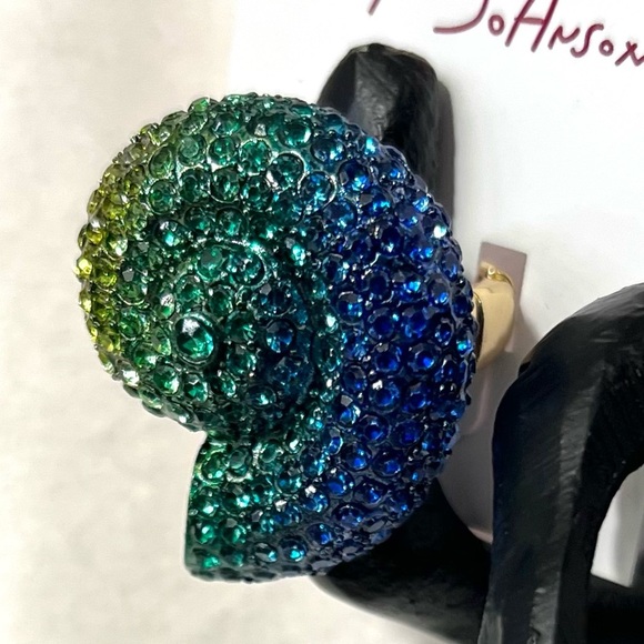 💙💚BETSEY JOHNSON MERMAID JEWELS SHELL Gold Tone Glass Crystals Stretch Ring💙💚NWT - Picture 8 of 10